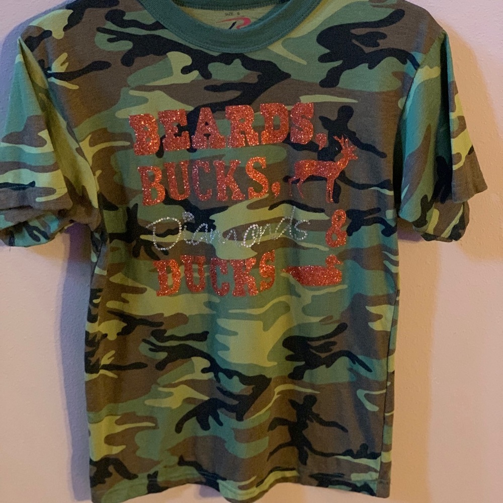 Camo Tee shirt like new small